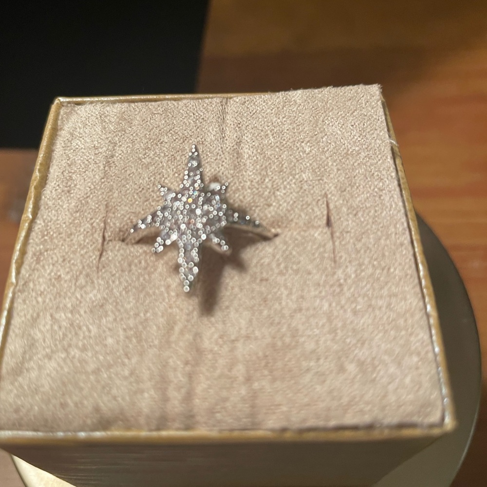 Starburst silver ring size 10